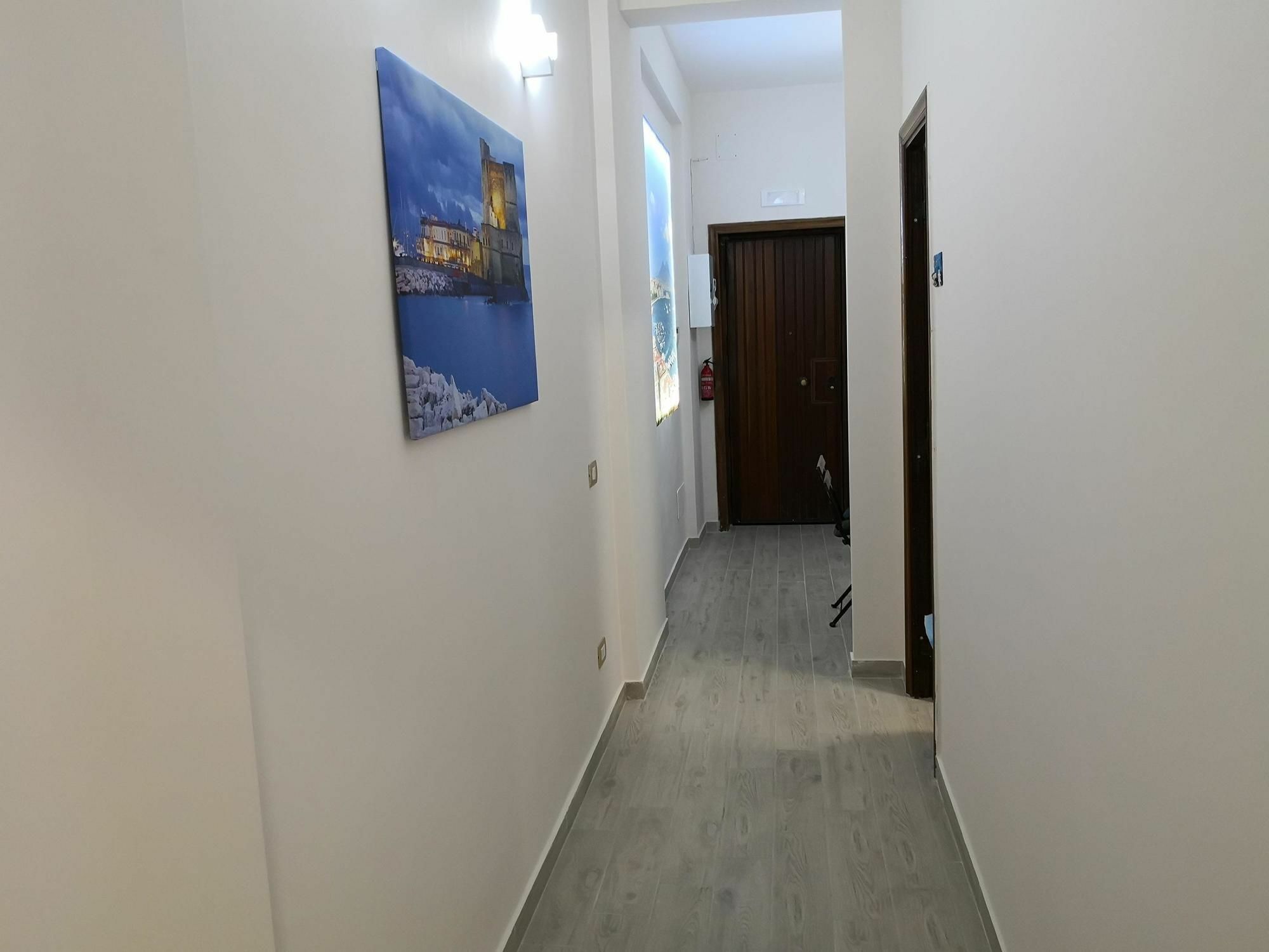 Fenesta Vascia Bed & Breakfast Napoli Bagian luar foto