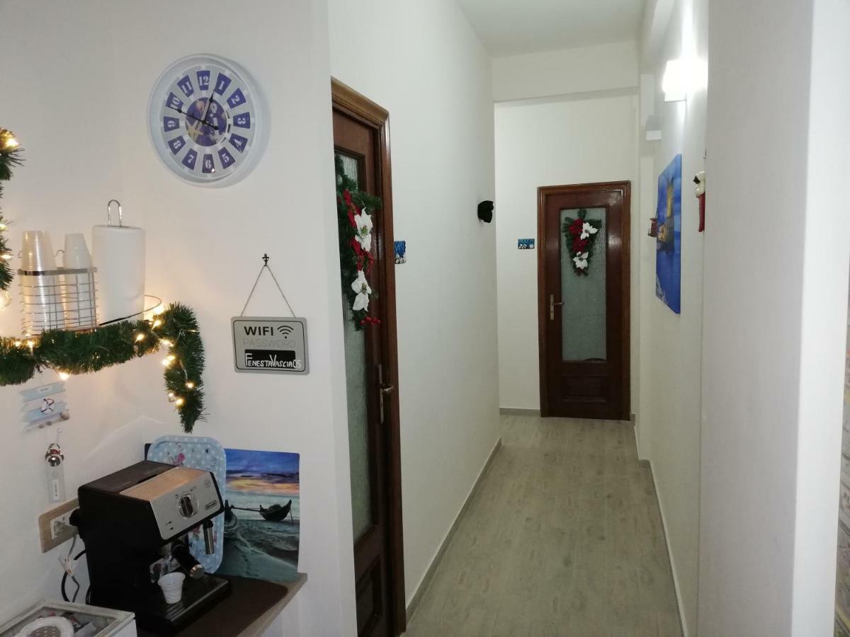 Fenesta Vascia Bed & Breakfast Napoli Bagian luar foto